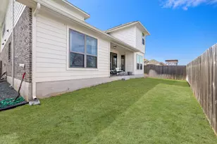 108 Ravello St, Liberty Hill, TX 78642 - Photo 37
