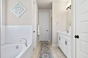 108 Ravello St, Liberty Hill, TX 78642 - Photo 19