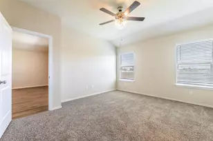 125 Break Ave, Taylor, TX 76574 - Photo 19