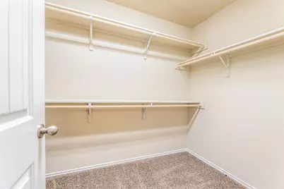 125 Break Avenue, Taylor, TX 76574 - Photo 5