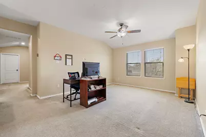 2950 E Old Settlers Boulevard #29, Round Rock, TX 78665 - Photo 15