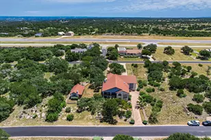1311 Clayton Nolen Dr, Horseshoe Bay, TX 78657 - Photo 31