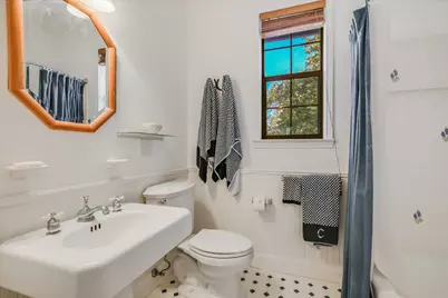 1311 Clayton Nolen Drive, Horseshoe Bay, TX 78657 - Photo 31