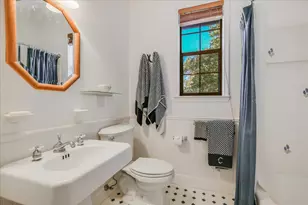 1311 Clayton Nolen Dr, Horseshoe Bay, TX 78657 - Photo 31