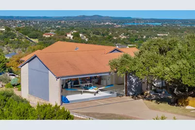 1311 Clayton Nolen Drive, Horseshoe Bay, TX 78657 - Photo 5