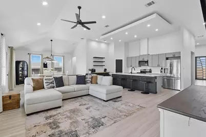 195 Blushing Drive, Cedar Creek, TX 78612 - Photo 13