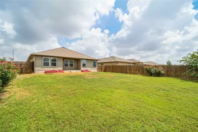 314 Foxglove Drive, Hutto, TX 78634 - Photo 21
