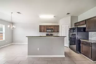314 Foxglove Dr, Hutto, TX 78634 - Photo 5