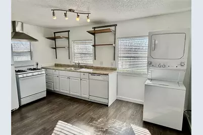 2906 E 12th Street, Austin, TX 78702 - Photo 7