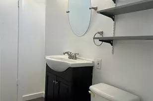 2906 E 12th St, Austin, TX 78702 - Photo 11