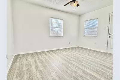 2906 E 12th Street, Austin, TX 78702 - Photo 9
