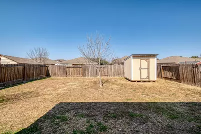 19328 Wt Gallaway Street, Manor, TX 78653 - Photo 21