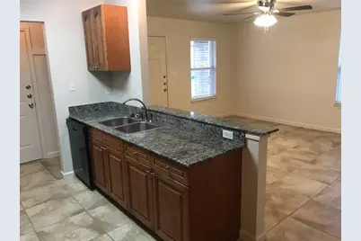 717 Claremont Parkway #A, Marble Falls, TX 78654 - Photo 7