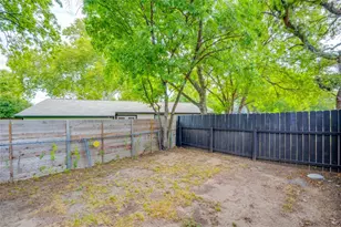 3306 Dolphin Dr, Austin, TX 78704 - Photo 29