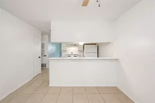 3306 Dolphin Dr, Austin, TX 78704 - Photo 5