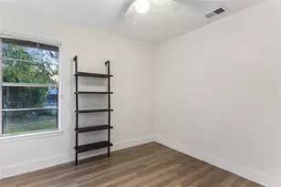 122 Havana St, Austin, TX 78704 - Photo 11