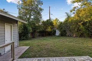122 Havana St, Austin, TX 78704 - Photo 23