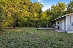 122 Havana St, Austin, TX 78704 - Photo 19