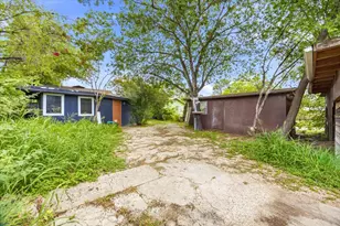 1920 Leal St, San Antonio, TX 78207 - Photo 9