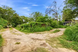 1920 Leal St, San Antonio, TX 78207 - Photo 13