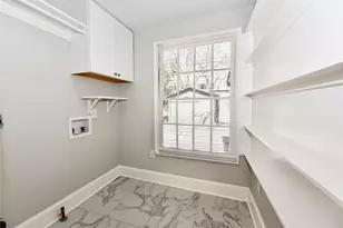 410 Kenniston Dr, Austin, TX 78752 - Photo 15