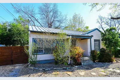 410 Kenniston Drive, Austin, TX 78752 - Photo 1