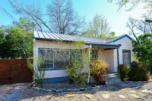 410 Kenniston Dr, Austin, TX 78752 - Photo 1