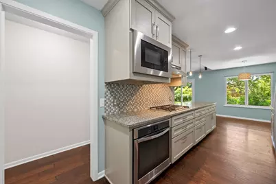 3111 Stanwood Drive, Austin, TX 78757 - Photo 11