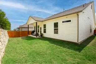 185 Brooks Ranch Dr, Kyle, TX 78640 - Photo 35