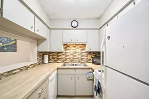 1214 Hi Stirrup, Horseshoe Bay, TX 78657 - Photo 11