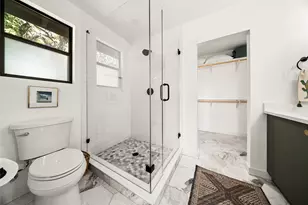 7702 Wynne Ln, Austin, TX 78745 - Photo 17