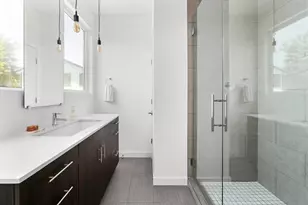 1606 Salina St, Austin, TX 78702 - Photo 11