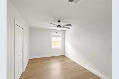 8138 Forest Mesa Drive, Austin, TX 78759 - Photo 15