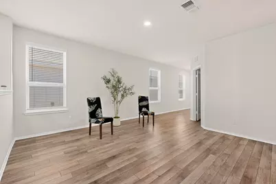 429 Stone Water Lane, Jarrell, TX 76588 - Photo 5