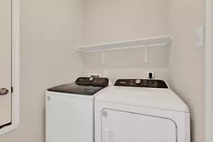 429 Stone Water Ln, Jarrell, TX 76588 - Photo 31