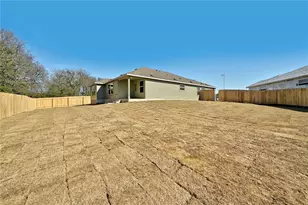 10725 Steinbeck Dr, Austin, TX 78747 - Photo 3