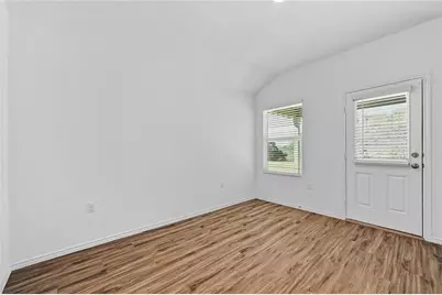 10725 Steinbeck Drive, Austin, TX 78747 - Photo 13