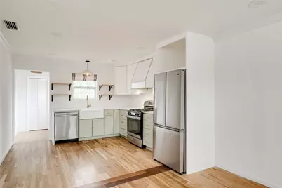3301 Bengston Street, Austin, TX 78702 - Photo 3