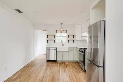 3301 Bengston Street, Austin, TX 78702 - Photo 5