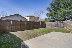 5608 Sunday Silence Dr, Del Valle, TX 78617 - Photo 35