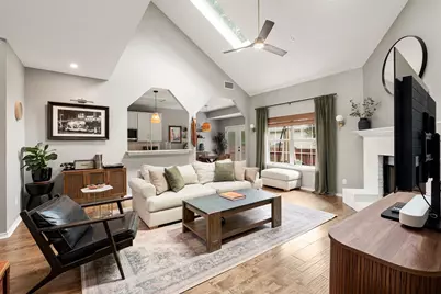 7009 Wandering Oak Road, Austin, TX 78749 - Photo 15