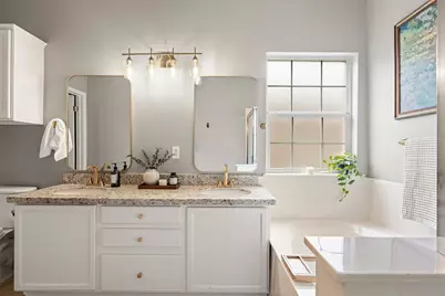 7009 Wandering Oak Road, Austin, TX 78749 - Photo 23