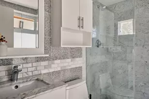 4911 Bull Mountain Cove, Austin, TX 78746 - Photo 31