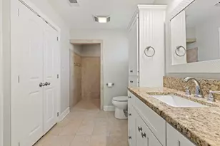 204 Morning Glory Dr, Fredericksburg, TX 78624 - Photo 11