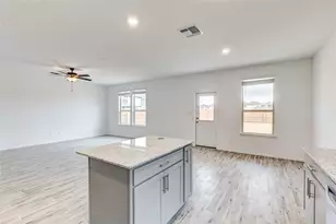 132 Ventura Dr, Liberty Hill, TX 78642 - Photo 13