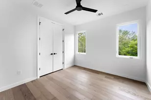 3204 Lyons Rd, Austin, TX 78702 - Photo 29
