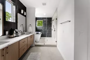 3204 Lyons Rd, Austin, TX 78702 - Photo 21