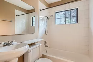 1110 Southwood Rd, Austin, TX 78704 - Photo 7