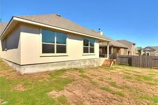 916 Purple Moor Pass, Leander, TX 78641 - Photo 23