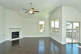 916 Purple Moor Pass, Leander, TX 78641 - Photo 3